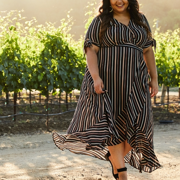 Part & Parcel Dresses & Skirts - NWT 4X Part & Parcel maxi wrap dress